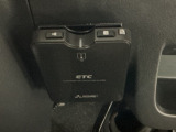 【ETC車載器】もはや必須アイテムのETCを搭載!高速道路のご利用時にとても便利!わずらわしい料金所での現金支払いが不要となりスムーズに通過できます♪