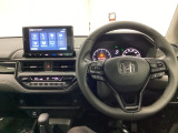 【Honda SENSING】いつもの道で、高速道路などで、安心・快適な運転を支援します。先進の安全運転機能システム搭載。