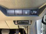 ナビ連動ビルトインETC2.0車載器付きです。納車の当日からご利用いただけます。◎掲載後すぐに販売が決まってしまう場合もございますのでご来店前にお電話でご予約を頂ければ幸いです。