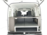 大きな開口幅で荷物を出し入れしやすいのが魅力のラゲージスペースです!