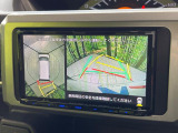 【パノラマモニター】専用のカメラにより、上から見下ろしたような視点で360度クルマの周囲を確認することができます☆死角部分も確認しやすく、狭い場所での切り返しや駐車もスムーズに行えます。