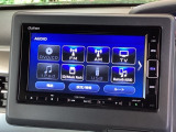 ナビ機能だけでなく、ミュージックサーバー、Bluetooth、フルセグテレビ、DVDとCD再生など、オーディオ機能がついています。