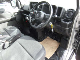 運転席の画像です。