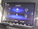 ナビゲーションはギャザズ9インチメモリーナビ(VXM-217VFNi)を装着しております。AM、FM、CD、DVD再生、Bluetooth、音楽録音再生、フルセグTVがご使用いただけます。