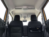 天井も綺麗です☆私は中古車を見るときに天井を良く見るようにしています☆ここが綺麗な車は車内が綺麗なことが多いです☆