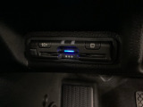 ETCが付いてます。ETC搭載車しか通過できないスマートICが利用できるようになりますよ!現在スマートICの設置箇所も増えてきているので、高速道路利用の幅が広がりますね☆
