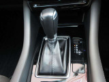 DCT、CVT、従来型のATなど、すべてのトランスミッションの利点を集約し、ロックアップ領域を大幅に拡大し伝達効率の向上とマニュアルトランスミッションのようなダイレクト感を実現した自社製ATです。