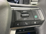 【レーダークルーズコントロール】高速道路での長距離走行が楽に!!自動で速度を保つクルーズコントロールが、衝突軽減システムと連携し、前方の車両を感知して車間を保つように速度調節してくれます!!