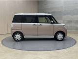 全車1年間の走行距離無制限のロングラン保証付きです。また、さらに安心をお求めの方には1年〜2年の保証延長ができる「ロングラン&alpha;保証」(有償)もお選びいただけます。