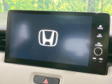 【大画面ナビ】人気の大型9インチナビを装備。存在感のある大画面はインパクト大!ナビ利用時のマップ表示は見やすく、テレビやDVDは臨場感がアップ!いつものドライブがグッと楽しくなります♪