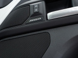 MERIDIANは英国のプレミアムオーディオブランドです。重低音から高音域までしっかりと再現でき、コンサートのような臨場感溢れる音響空間を実現します。どうぞ店頭にてご体感ください。
