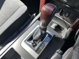 ◆MT付AT◆ドライバーがマニュアル車のようにギアチェンジを自分の手で行う機能です! オートマ車に手動変速機能を加えたもので、スポーツ走行を味わうことが可能!