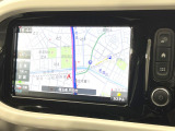 ●純正ナビ:一体感のあるナビは、高級感ある車内を演出してくれます。オーディオ機能も充実しておりますので、運転もより楽しめます♪