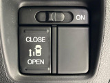 【パワースライドドア】スマートキーや運転席のスイッチでスライドドアの開閉が可能♪電動だから力を入れてドアを開ける必要が無く、小さいお子様でも、重い荷物を持っている時もラクに開け閉めできます♪