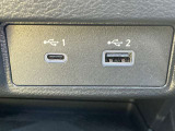 フロントにはUSB充電が2ポート
