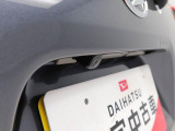 バックの苦手な初心者や女性にうれしいバックモニター 運転席の死角になる真後ろが確認できます。 (^^♪