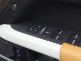 ☆当店がジャガー・ランドローバー認定中古車を日本一販売させて頂いてる理由・全車、第三者機関のAIS鑑定付・全車、魅力のあるプライス設定・豊富な在庫量・動画でのご説明・全国の正規ディーラーがサポート