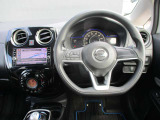 ノートの運転席廻りになります。