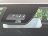 【スズキ セーフティサポート】走行中に前方の車両等を認識し、衝突しそうな時は警報とブレーキで衝突回避と被害軽減をアシスト。より安全にドライブをお楽しみいただけます。