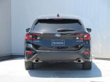 SUBARUを支える「SGP」革新的なプラットフォーム。車体の剛性を徹底的に強化することで、ドライバーの操作にクルマが瞬時に正確に反応し、操る喜びを高めます。