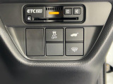 ETC車載器も装備しているので高速ドライブもスムーズです。 ETCを利用して、高速道路を楽々ドライブできちゃいます。 渋滞緩和でエコ!?にもなっちゃいます。