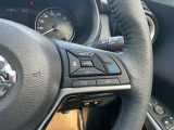 日産プロパイロット付きです!高速道路の運転で疲れが軽減できます!さらにハンドルを握っているだけでハンドル操作を支援してくれます!