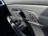 弊社お客様より頂いた下取車やデモカーが在庫の殆どを占めています。車の経歴や整備記録が分かり、ご安心してお車をお選び頂ける正規ディーラーならではのラインナップでございます。