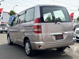【陸送ご納車】北海道内は勿論、全国各地への陸送でのご納車が可能です。陸送費用は地域や車種によって違いますので、お気軽にお問い合わせください。