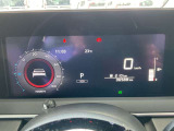 快適に運転できるドライブポジション!運転席シートリフターとチルト&テレスコピック付きステアリングで、女性でも無理のない運転姿勢がとれます。