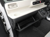 中古車は一物一価、同じようなお車でも、整備状況、外内装の状態など様々です。