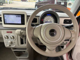 【ステアリングスイッチ】運転中、前方から目線をそらすことなく、オーディオ等の操作が可能な便利機能!安心&快適なドライブを演出してくれます♪