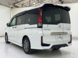 【アルミホイール】★オシャレは足元から★アルミホイール装着です!車の印象をスポーティに軽快に見せてくれます!