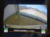 バックモニター付きです。