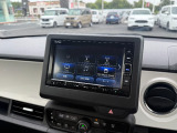 ナビ機能だけではありません、フルセグTVやDVD、BlueTooth等、オーディオ機能も充実しています。