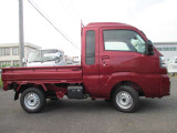 しっかり整備致しますので、車を買うのも、購入後のアフターもご安心下さい! 整備には自信があります!