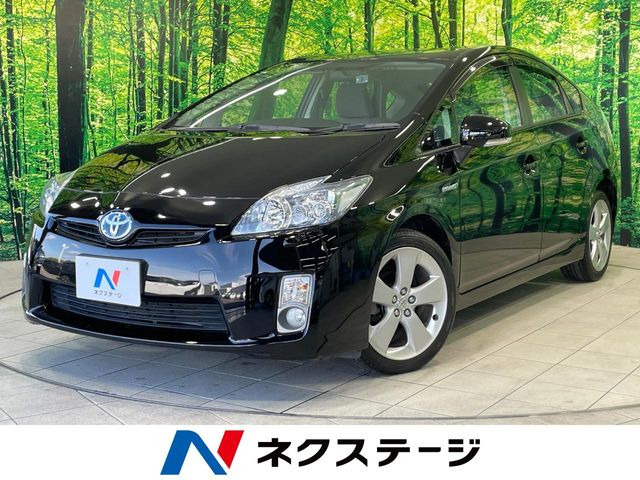 トヨタ プリウス 
