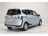 当社では自動車保険、ドライバーに支持されているロードサービスJAFも取り扱いしております。