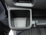 当社は購入後のアフターケアを大切にしております。納車後、1ヶ月無料点検、半年ごとにあんしん点検、12ヶ月法定点検の誘致をします。また車検までの点検をセットにした『ワンダフルパスポート』を販売中です。