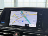 【ナビ画面】主に地図を表示し、目的地へのルート案内や渋滞情報などを表示するために使われます。