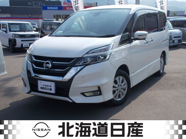 セレナ 2.0 ハイウェイスター VセレクションII 4WD 