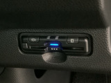 いまや快適なカーライフに欠かせないETCが付いています。