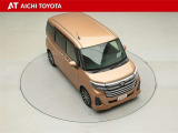 両側パワースライドドア付きだから、狭い駐車スペースなどでの乗り降りラクラク♪小さなお子さまのいるご家庭には嬉しい装備です。