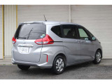 平日の買い物や送り迎えから週末のレジャーまで、ミニバンの運転に慣れていない方でも安心して扱えるちょうどいいサイズです!
