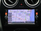 タッチパネルで使いやすい純正メモリーナビ。