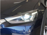 【LEDヘッドライト】省電力で長寿命の明るく運転しやすいLEDヘッドランプです。明るく照らすので暗い夜道からお客様を守ってくれます。お近くの広島マツダまでお越しください。