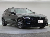 一目で伝わるBMW特有のスポーティーなプロポーションは、BMWの走行性能を生み出すのに欠かせない要因の一つです。細部まで拘りぬいたお車をぜひ一度ご覧ください!