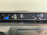 品質には自信があります!ハッピーの品質・キレイなお車をお届けさせていただきたい!そんな気持ちでキレイに仕上げております。フロアマットなどの清掃はもちろん、シート下なども徹底的に清掃しております。
