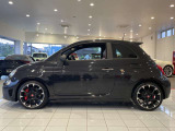 ご覧いただきありがとうございます。当店はショールーム内と屋外展示場に選りすぐりのFIAT・ABARTH・Alfaromeoの正規認定中古車を展示しており、在庫車両はできる限り多く撮影、掲載してご案内しております。