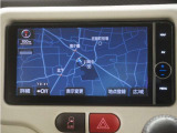 トヨタ純正エクセレントナビ(NHZD-W62G)&バックカメラが装備されているので、普段の使い勝手もロングドライブも快適です。