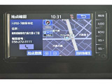 純正ナビを装備。タッチパネル式で使いやすく、お出かけもラクラクです。